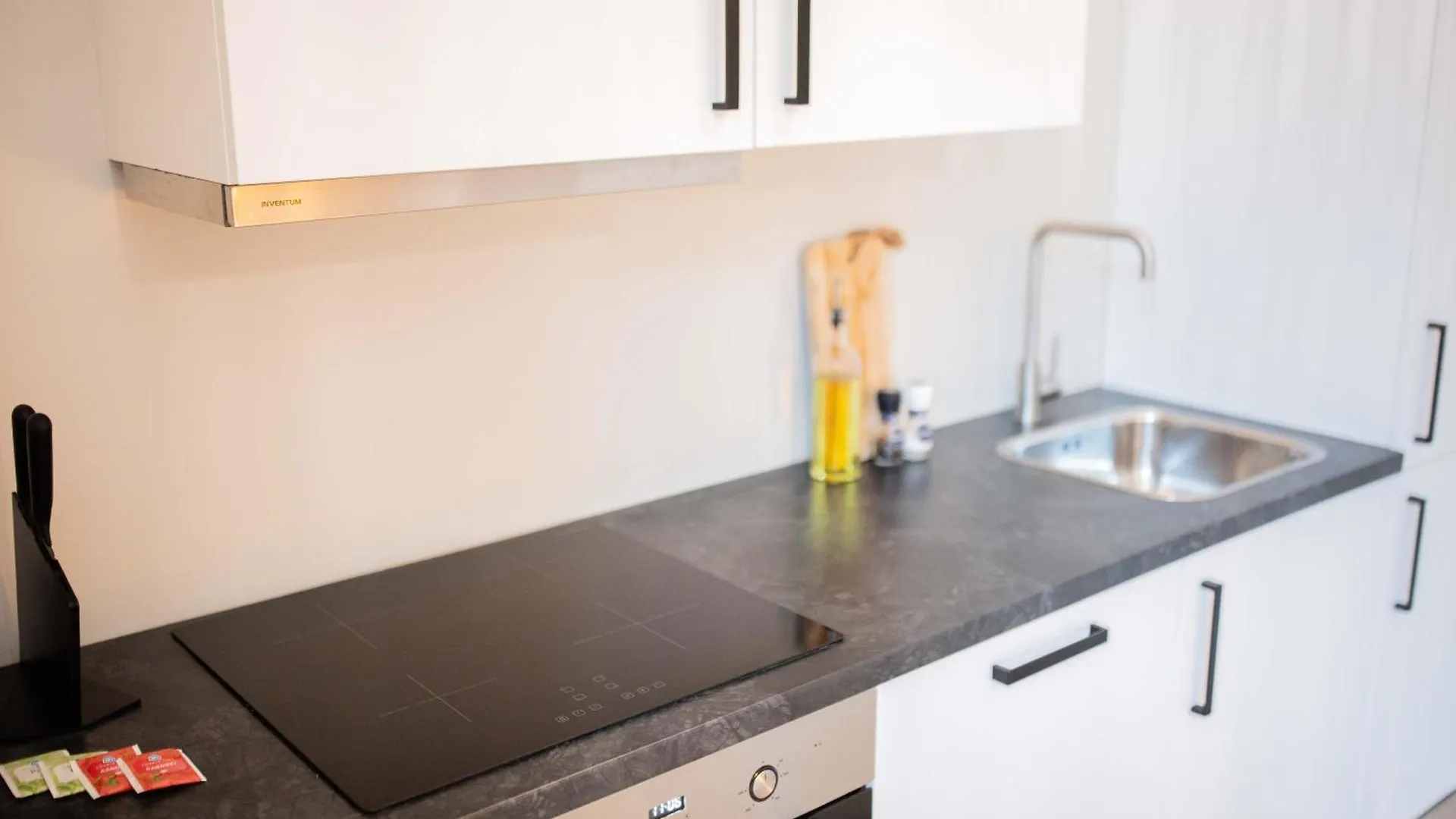 Two-Bedroom Apartment Bs-Bsh Rotterdam
