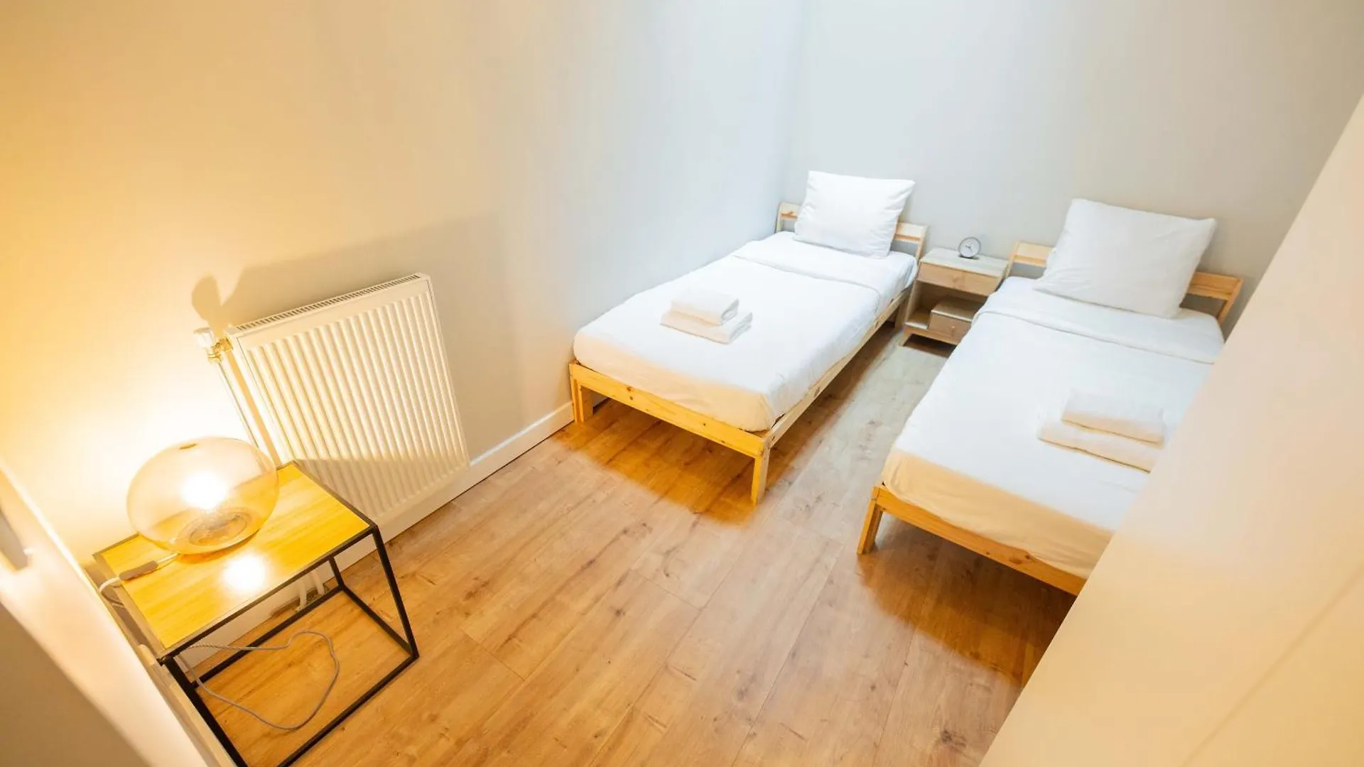 Two-Bedroom Apartment Bs-Bsh Rotterdam