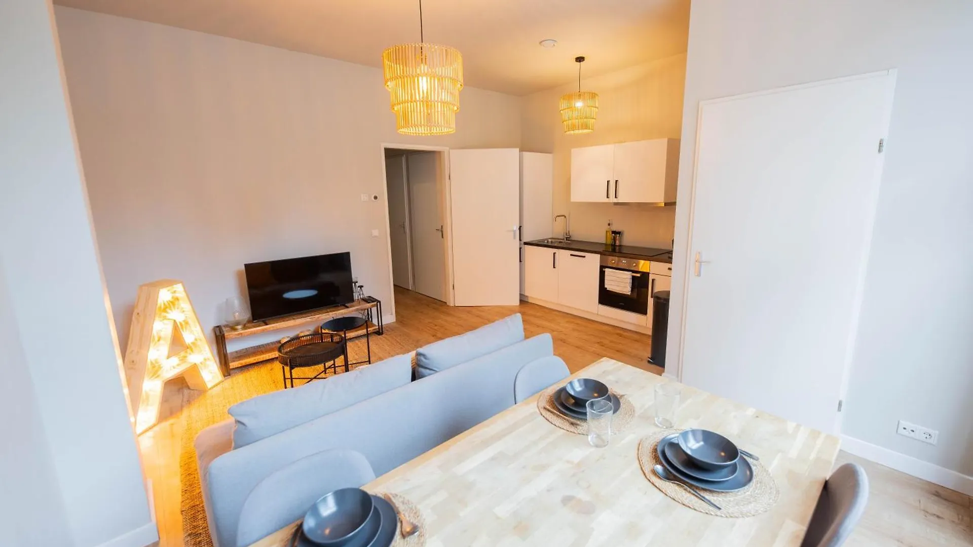 Two-Bedroom Apartment Bs-Bsh Rotterdam Netherlands